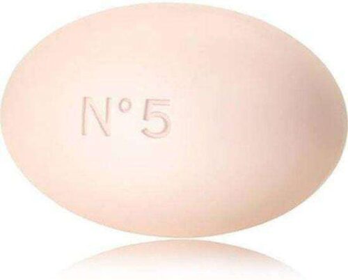 Chanel No 5 - The Bath Soap 150g The Bath Soap Chanel For Her